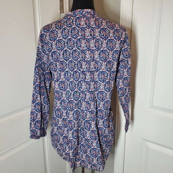 NWT Lands' End Midnight Sky Floral V-Neck Button Front Blouse Women's Size 6 - Picture 10 of 16